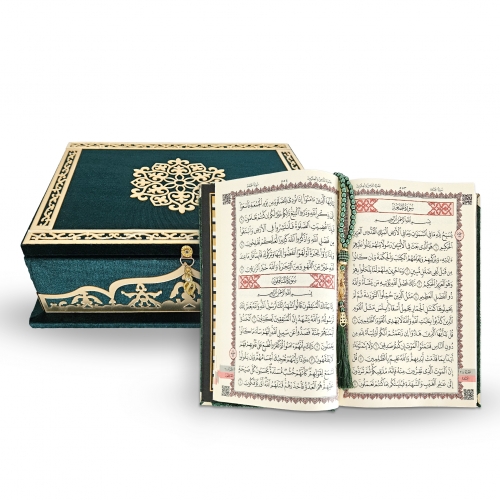 Kadife Kapl� Hediyelik Kuran� Kerim�Set - Ye�il