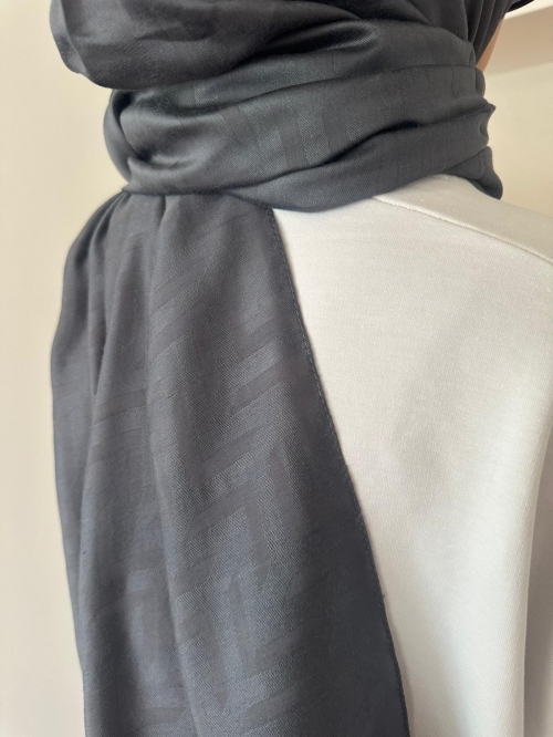 Jakarl� �al - Gri